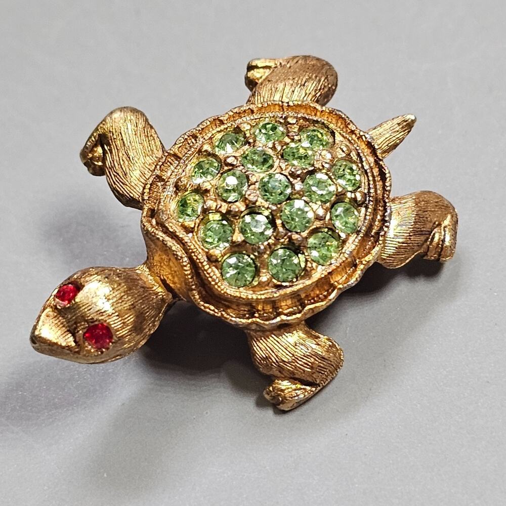 Turtle Green Rhinestone Shell Red Eyes Mini Accent Brooch Pin Goldtone Vintage